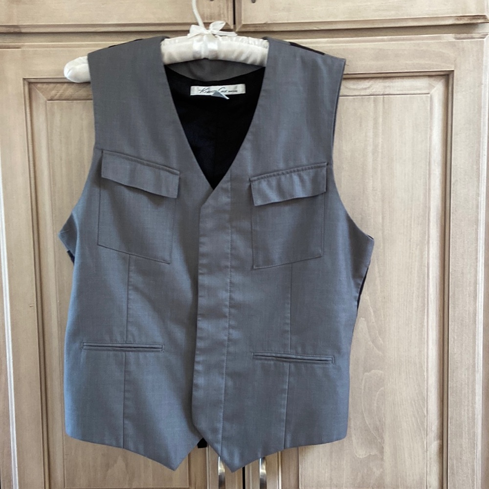 Kenneth Cole New York Mens gray Vest sz M euc